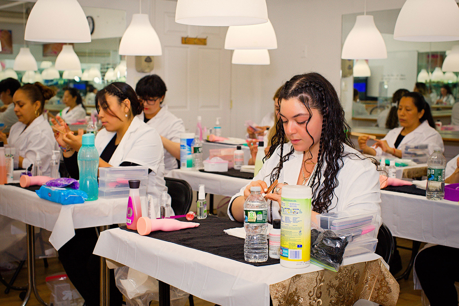 Tecnología de Uñas Parisien Beauty School Primera Escuela Técnica